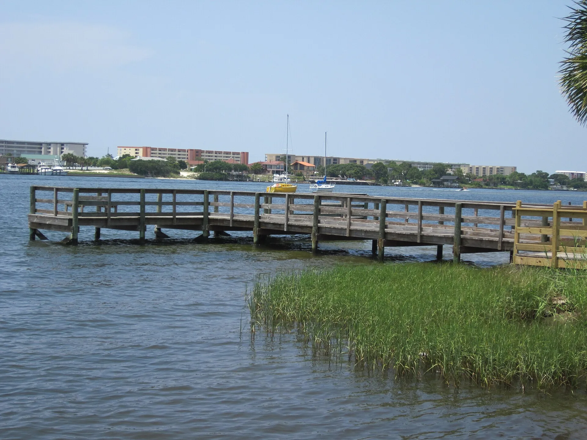 Moving help based in Fort Walton Beach